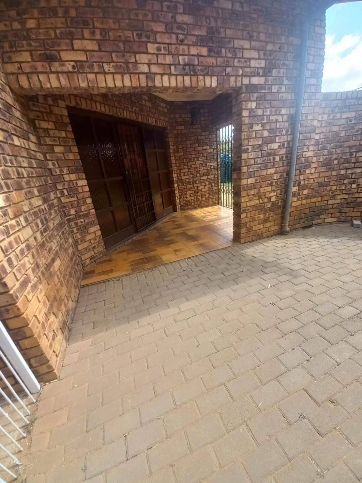 Rocky Hills Guesthouse Piet Retief Kültér fotó